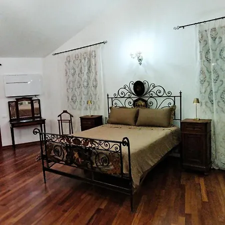 Alojamento de Acomodação e Pequeno-almoço Mazzini