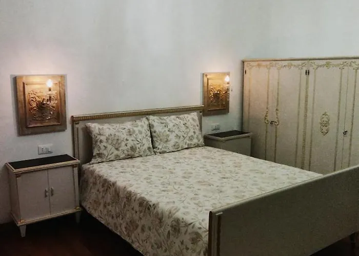 לינה וארוחת בוקר Mazzini