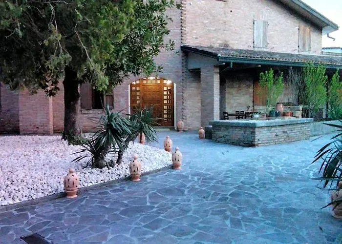 Mazzini 莫利内拉